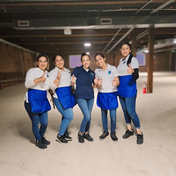 Elo's Cleaning Services LLC