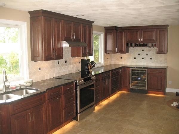 Design Tec Kitchen & Bath