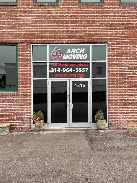 Arch Moving