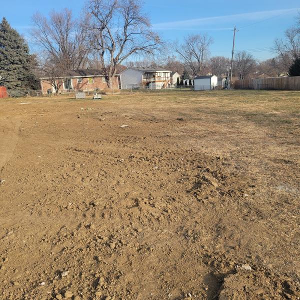 R & R Hauling Demolition Tree Service and Junk Removal