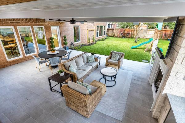 Tradition Outdoor Living