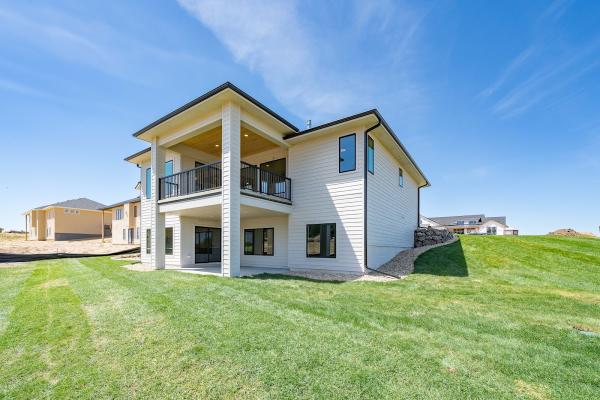 1J Homes