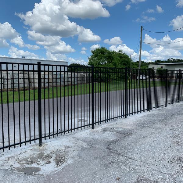 Dynamite Fence Tampa
