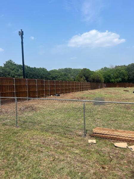 Fence Fanatics
