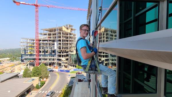 Translucent Window Cleaning