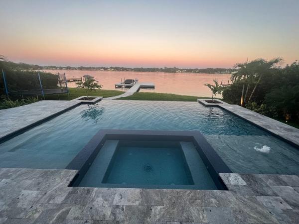 Grand Vista Pools