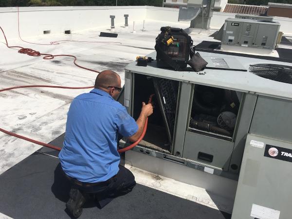 Pro-Tech Air Conditioning & Plumbing Service
