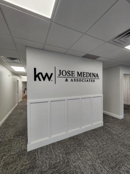 Jose Medina & Associates