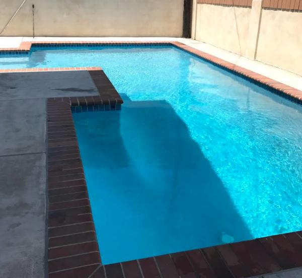 Mendoza's Pool & Spa Service