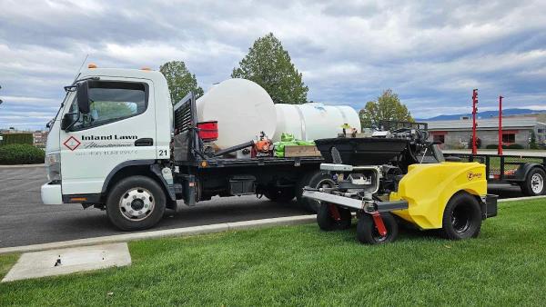 Inland Lawn Maintenance