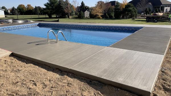 MJR Concrete LLC