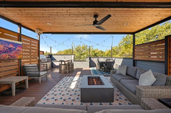 Unique Deck Builders