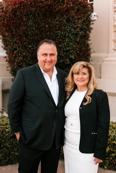 Lyle & Grace Caddell Compass Real Estate Cadre #01206580