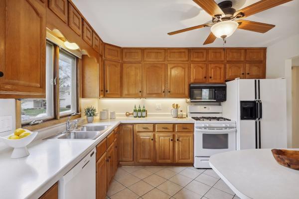 Five Star Stagings