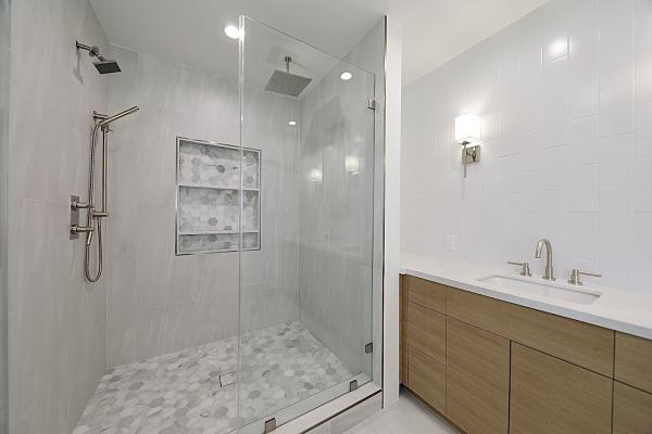 South Land Remodeling Inc