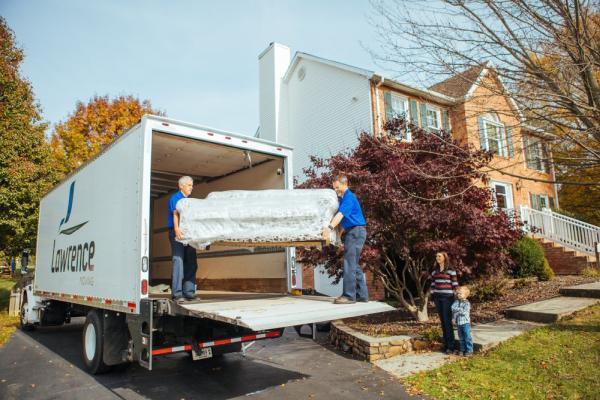 Lawrence Moving