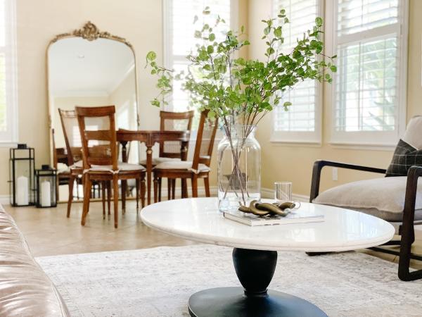Strand Interiors