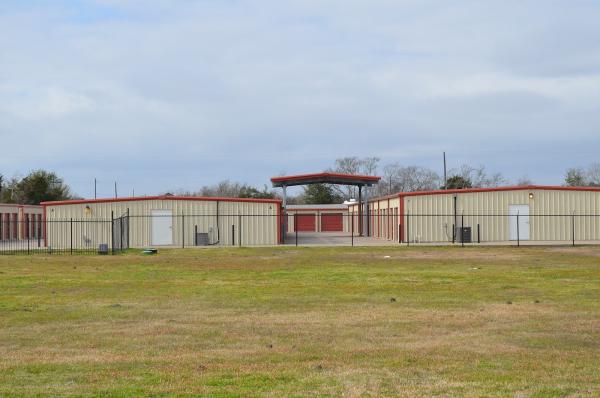 Hackberry Creek Storage LTD