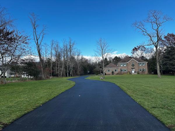 J & S Pave-Rite Paving