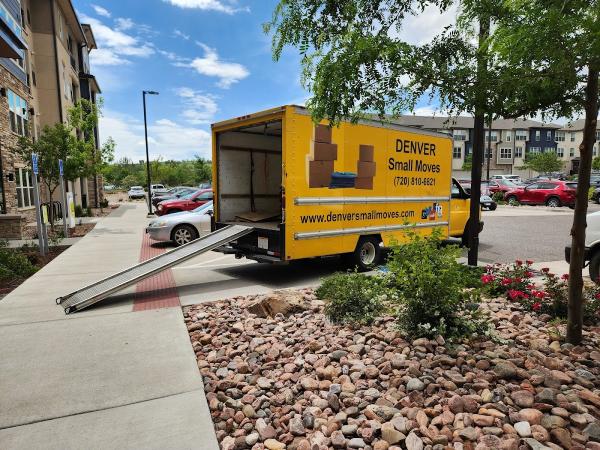 Denver Small Moves LLC