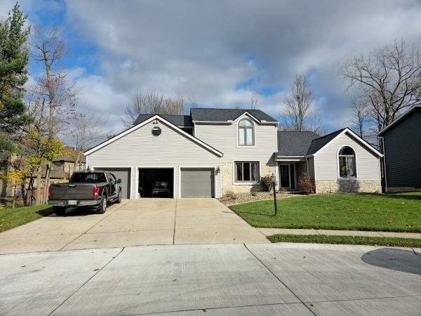 CLE Roofing & Siding LLC