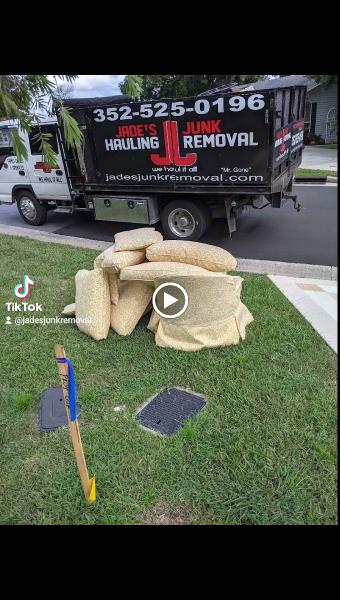 Jade's Hauling and Junk Removal