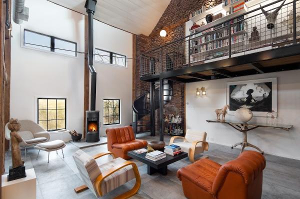 Wolstenholme Associates LLC