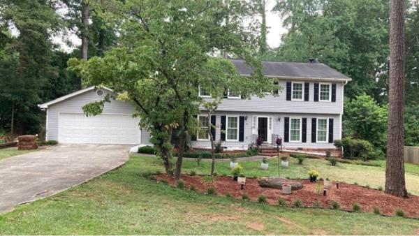 Palace Roofing Restoration & Gutters