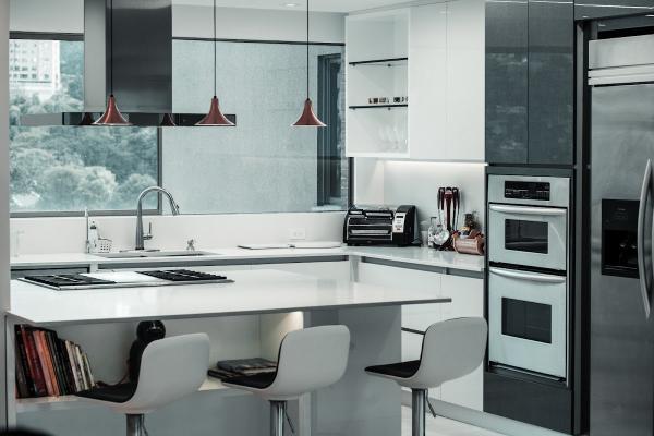 Unique Kitchen & Baths