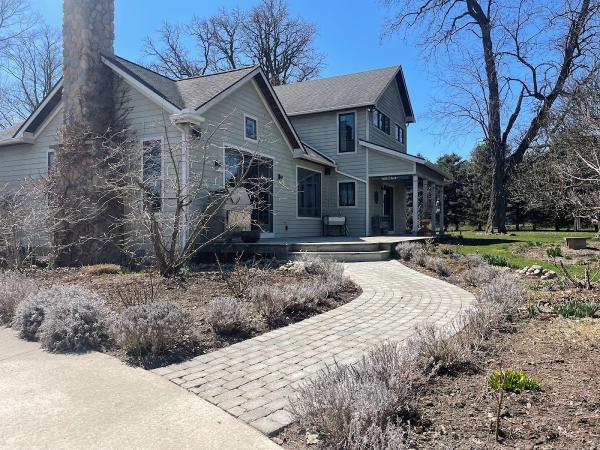 Blooms Landscaping