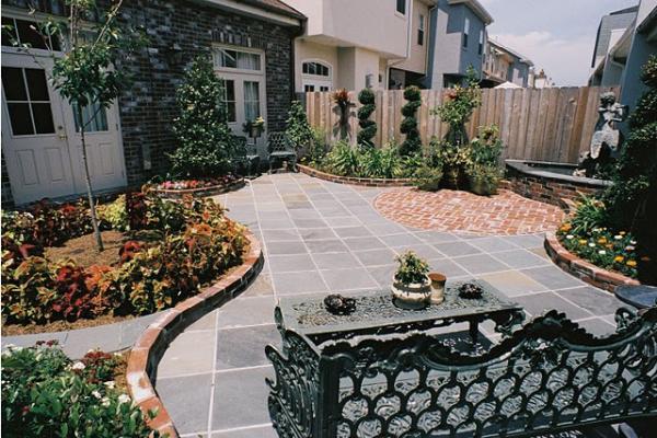 Anthony's Custom Pools & Outdoor Living