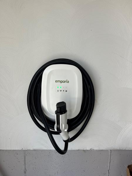 Mike's Electric