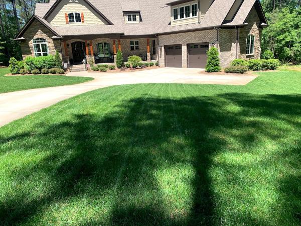Powell's Lawn Management