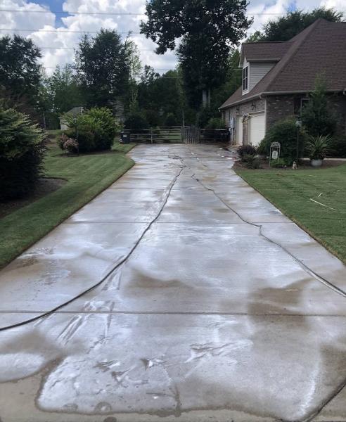 Flawless Exteriors LLC Pressure Washing Service