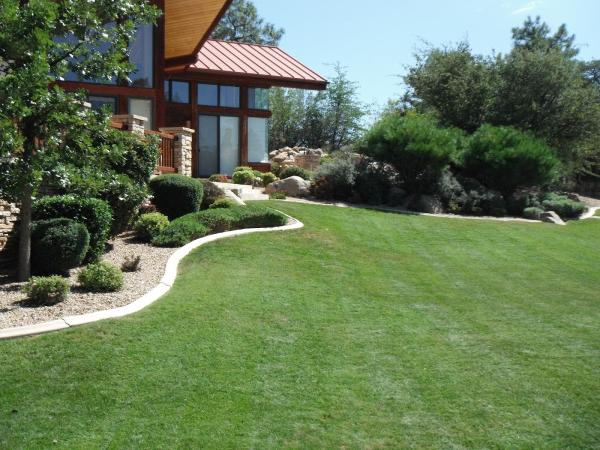 Green Earth Lawn & Landscape