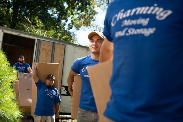 Charming Movers