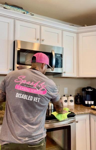 Sparkly Cleaning Services