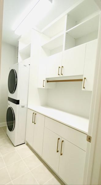 Studio 360 Closets + Cabinets