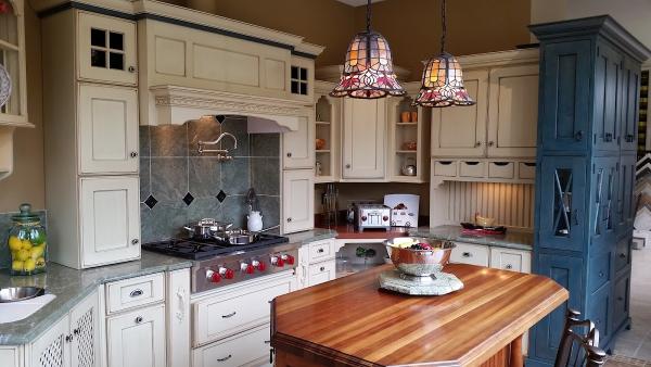 Kalamazoo Custom Kitchens & Baths