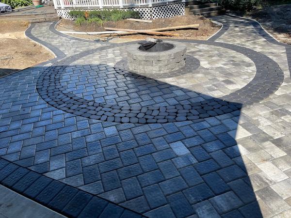 Alvear Construction Llc