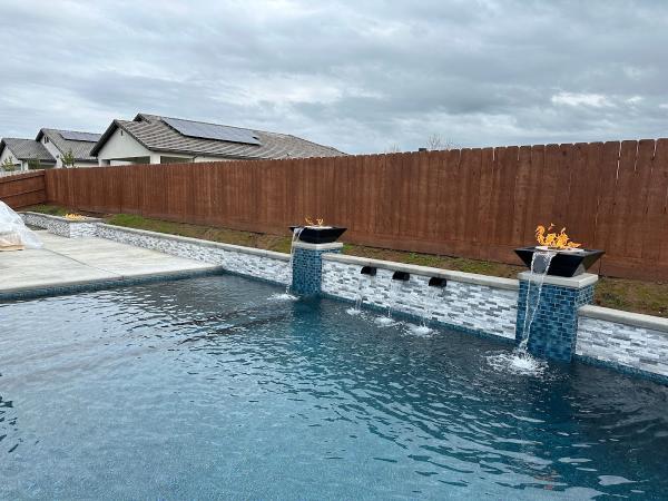 Vineyard Pools