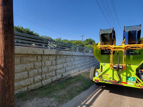 Ameri-Canz Trash Can Cleaning and Soft/Pressure Washing Service