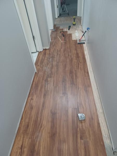 Reinhold Flooring Inc