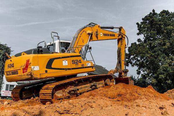 Rock Hard Excavating