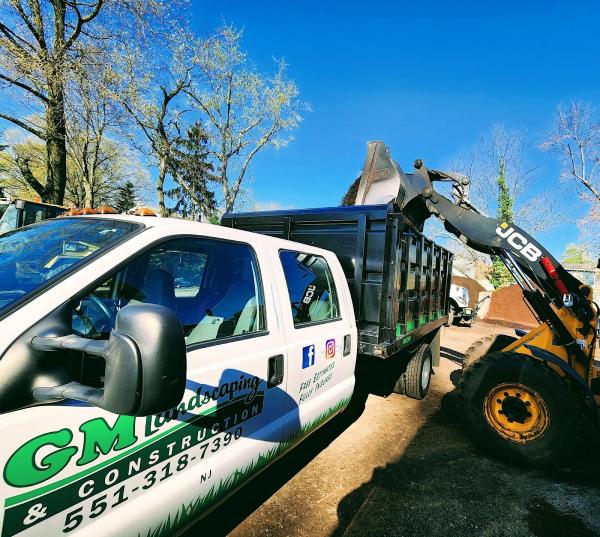 GM Landscaping & Construction