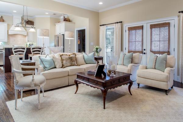 Persnickety Interiors