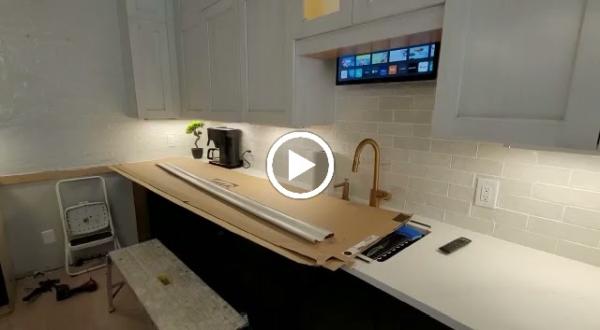 Sociel Kitchen Cabinets