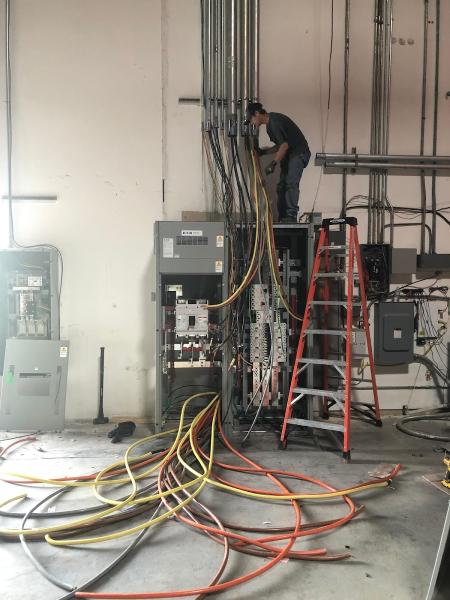 HR Phoenix Electrical & Plumbing