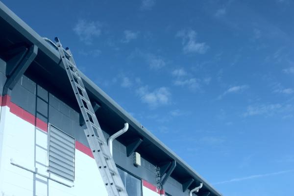 D & K Gutter Cleaning