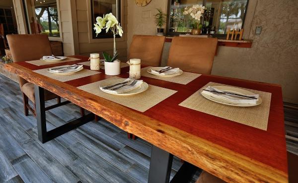 Ole Lare's Custom Wood Works